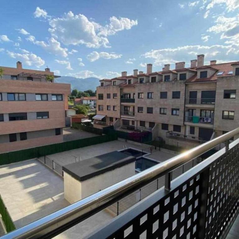 MAR DE LLANES - Three-Bedroom Apartment - 24