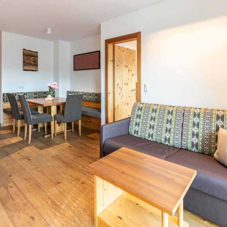 Haus Sonnenterrasse - Apartment mit 2 Schlafzimmern und Balkon - Top 8 - 3