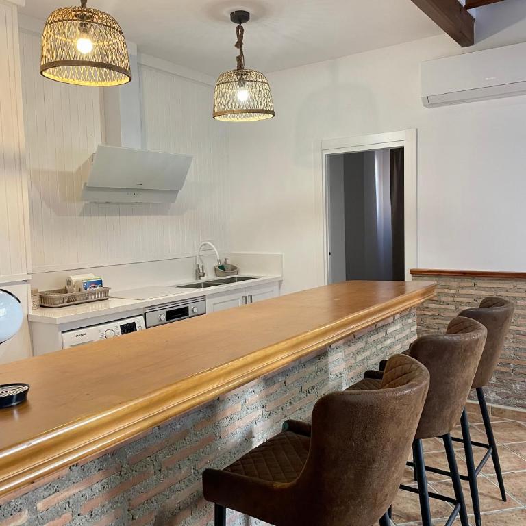 UIM Planta baja Canovas del Castillo, PLAYA WIFI - Two-Bedroom Apartment - 8