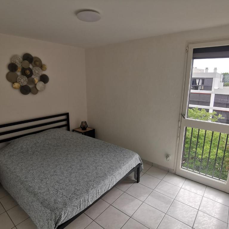Appartement refait à neuf, climatisé avec vue mer et montagne, avec place de parking privative - Appartement 1 Chambre - 7
