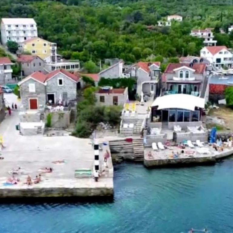Sea Mona - One-Bedroom Apartment - 34