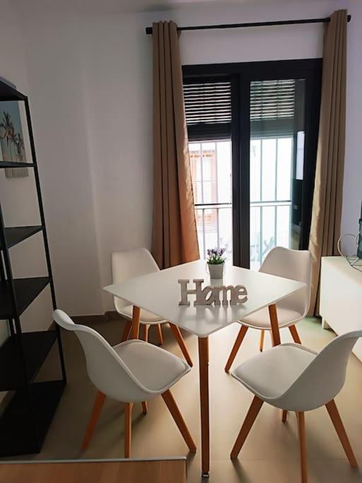 Loving Corazones - One-Bedroom Apartment - 16