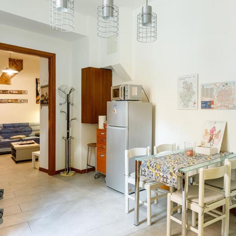 Casa di Nana centro storico Alba - Appartamento con 1 Camera da Letto - 7