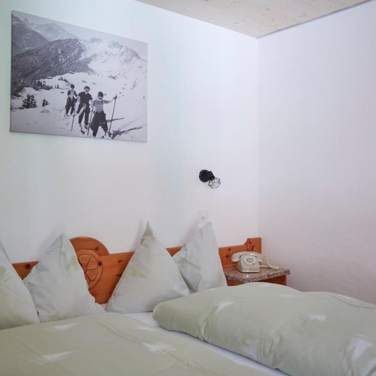 Hotel Waldhaus - Standard Doppelzimmer - 10