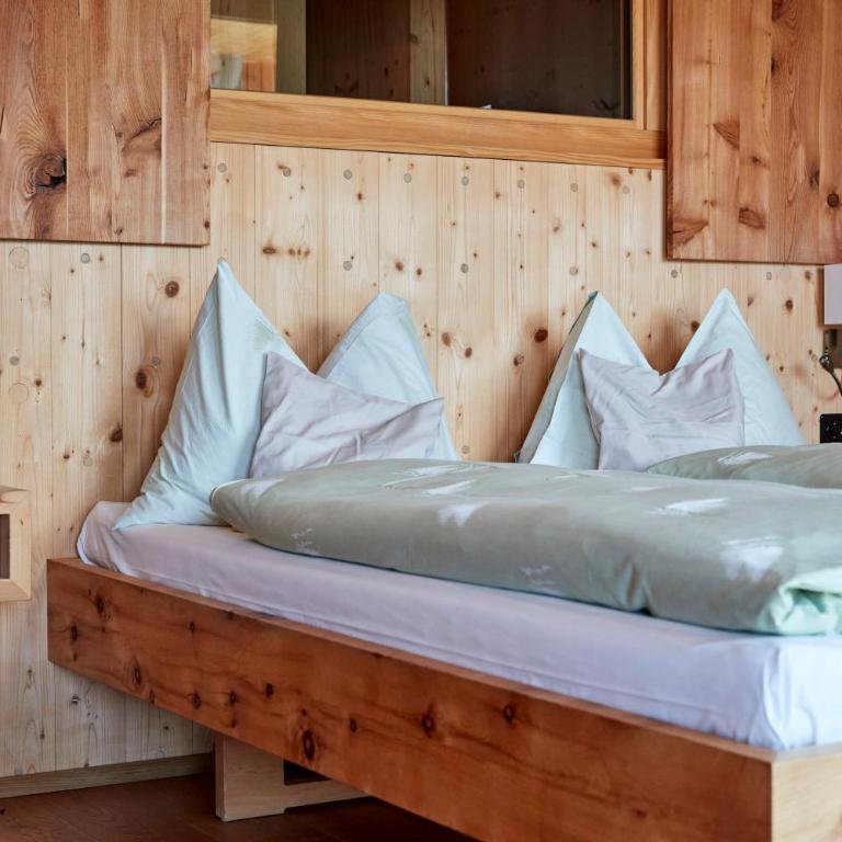Hotel Waldhaus - Deluxe Doppelzimmer mit Balkon - 16