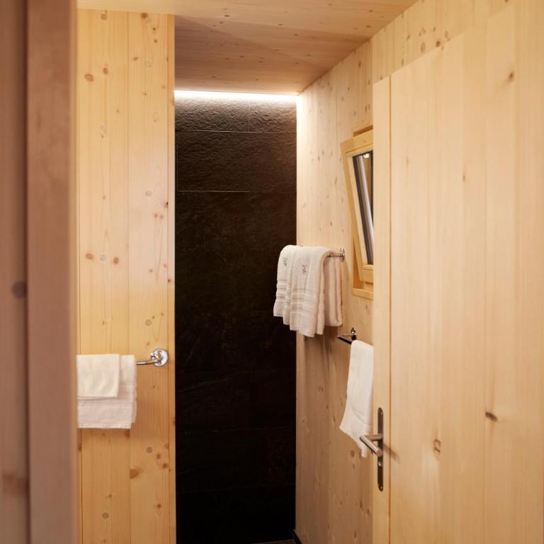 Hotel Waldhaus - Deluxe Doppelzimmer mit Balkon - 22