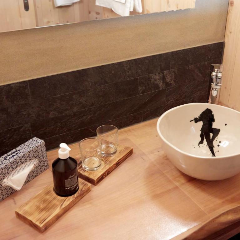 Hotel Waldhaus - Deluxe Doppelzimmer mit Balkon - 25