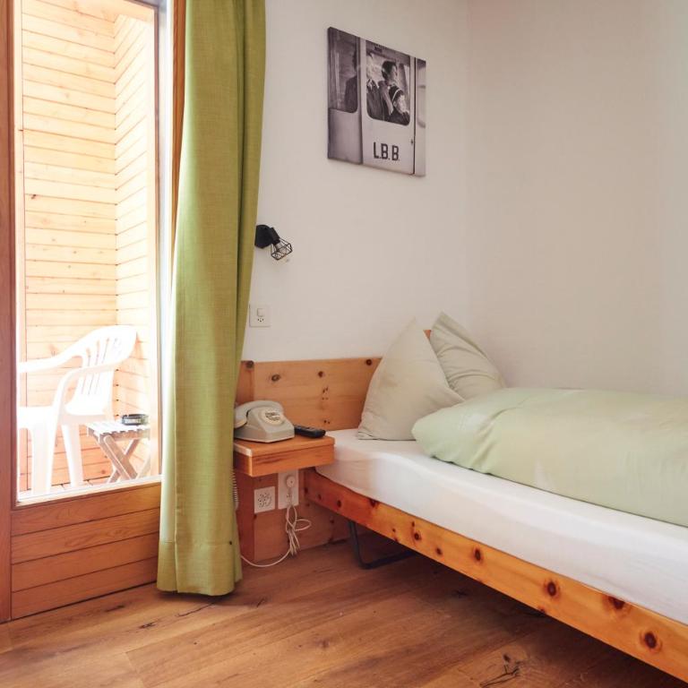 Hotel Waldhaus - Budget Einzelzimmer - 3