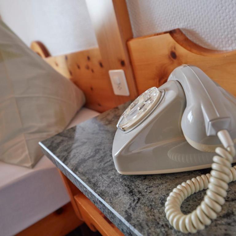 Hotel Waldhaus - Doppelzimmer mit Balkon - 4