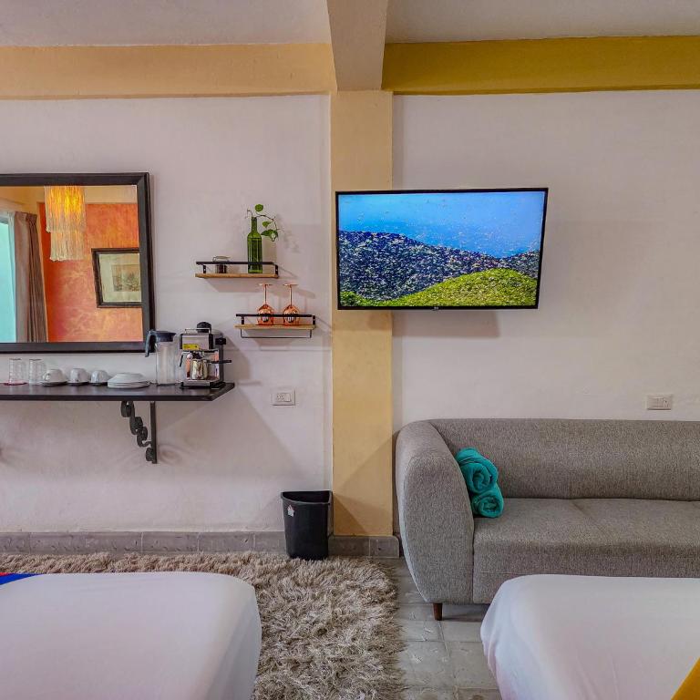 Antillas - Twin Room with Balcony - 16