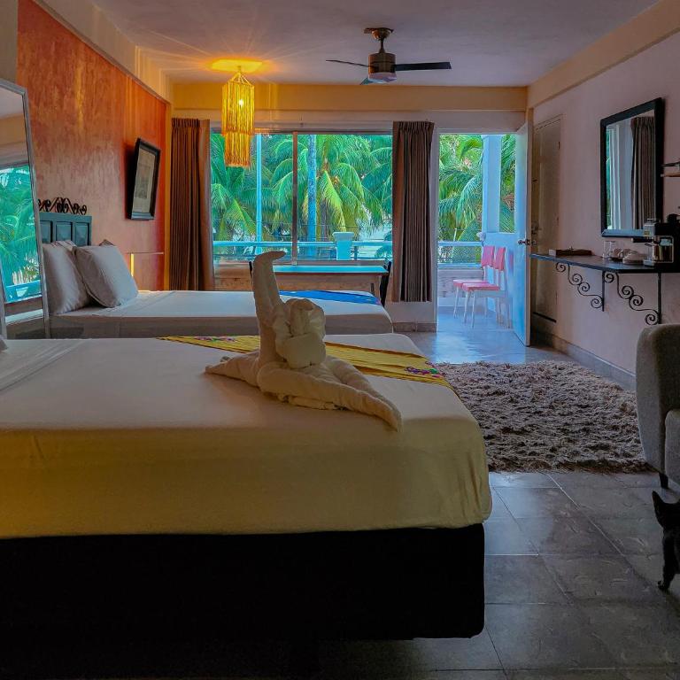 Antillas - Twin Room with Balcony - 26