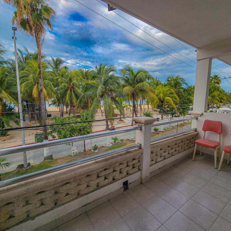 Antillas - Twin Room with Balcony - 32
