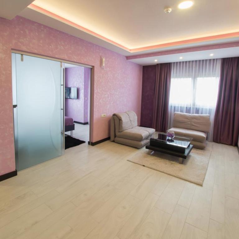 Hotel Mostar - Suite with Balcony - 3