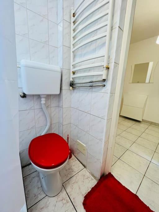 City Center Studio with Balcony - Apartman sa 1 Spavaćom Sobom - 15