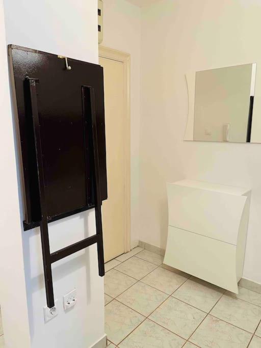 City Center Studio with Balcony - Apartman sa 1 Spavaćom Sobom - 9