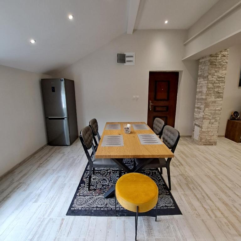 Stanovcic Apartments - Two-Bedroom Apartment - 18