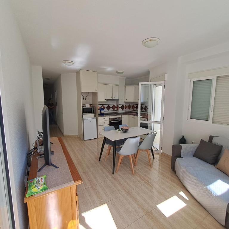 Apartment near sea Nortico 5 Torrevieja Spain - Two-Bedroom Apartment - 1