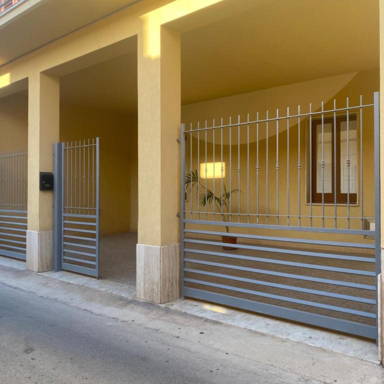 i picciotti - Three-Bedroom House - 2