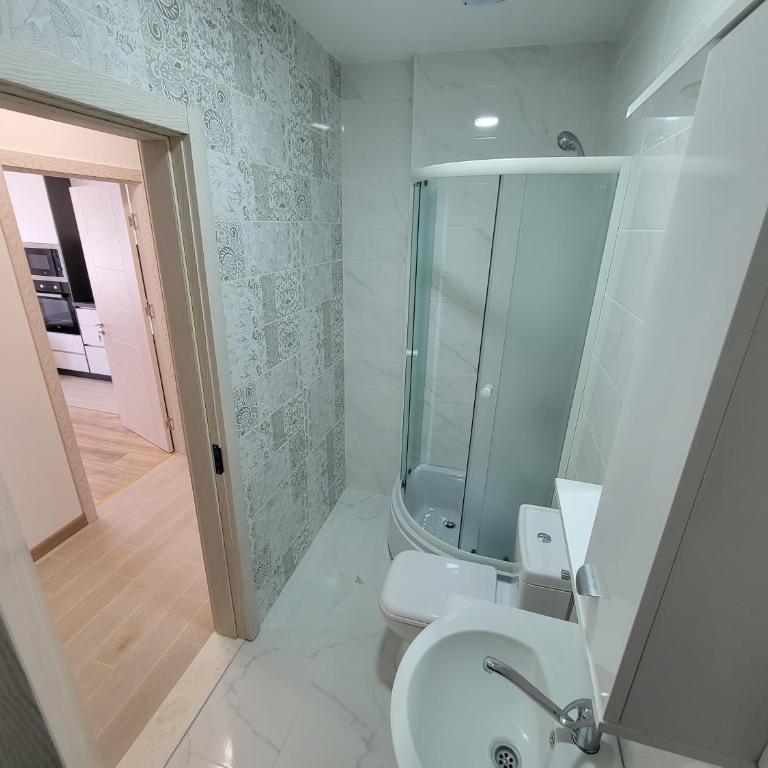 Angie's - Two-Bedroom Apartment - 8