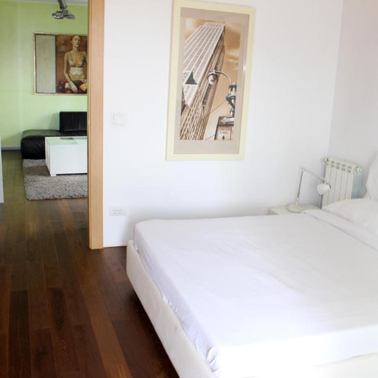 STATUS Superior Apartments - Apartman - 13