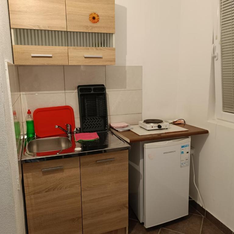 Apartmani DEMIR - Apartment - auf 2 Etagen - 4