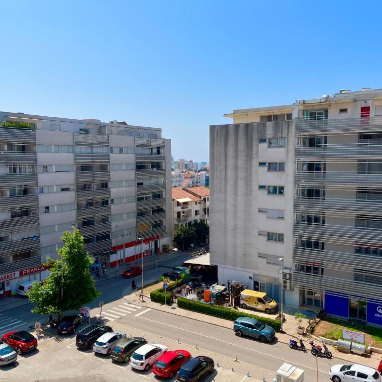 Apartment MERCURY - One-Bedroom Apartment - 34