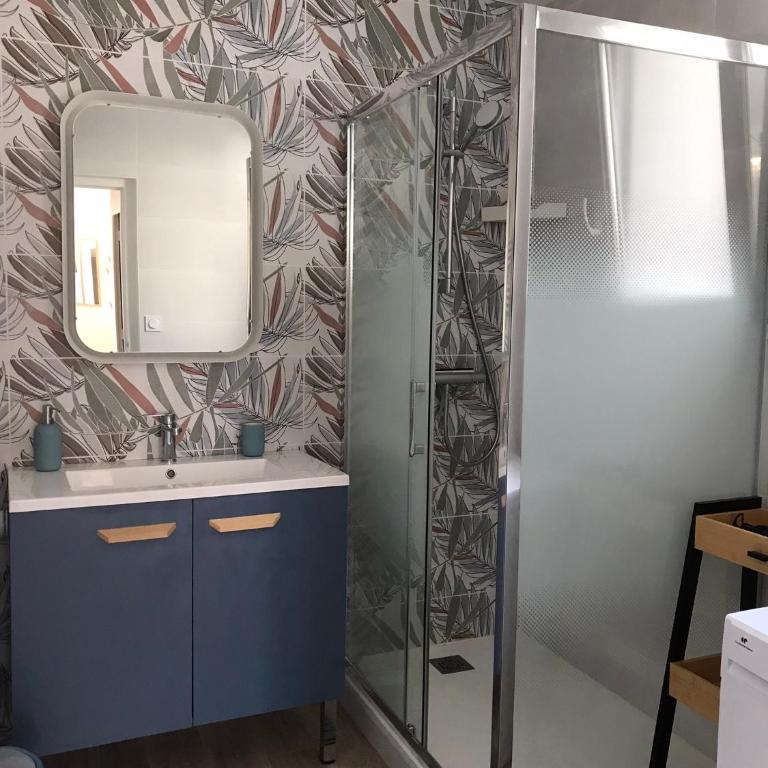 Grand appartement Patio Parking privé Centre Royan 5 pers - Appartamento con 2 Camere da Letto - 16
