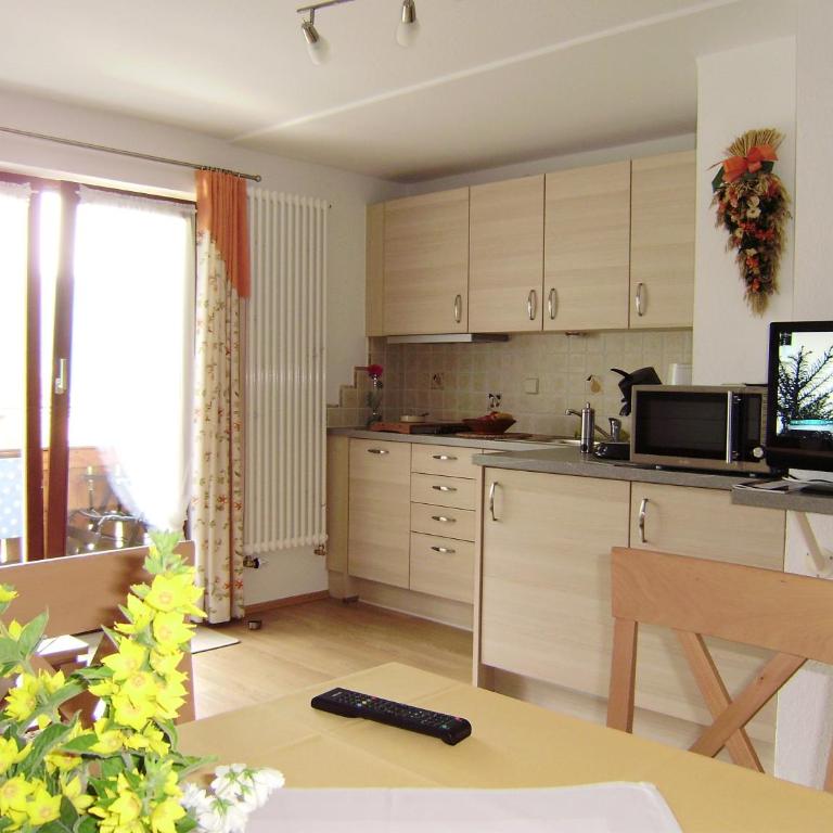 Haus Christl Reit im Winkl, Kostenloser Parkplatz, Spülmaschine, 5 Minuten zum Ortszentrum, ruhige Lage, Wlan - Apartment mit 2 Schlafzimmern - 10