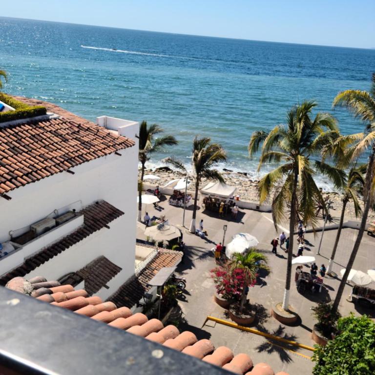 Malecon uno PV Libertad 111 Centro 48300 Puerto Vallarta Jal - Apartamento de 2 dormitorios - 1
