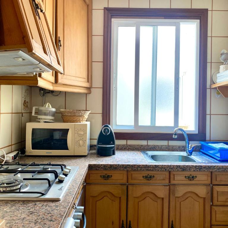 Apartamento en Sanxenxo. Ático con vistas al mar. - Apartamento de 2 dormitorios - 4
