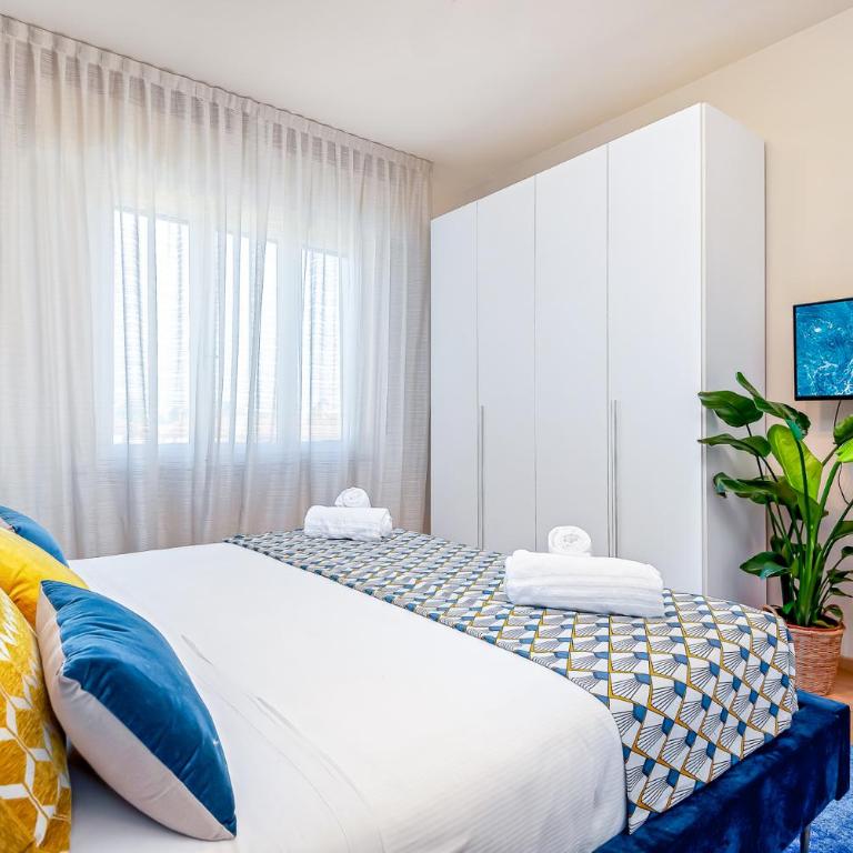 Art Deco' - Sleepwithme - Free Parking - Free Breakfast - Very Friendly Staff - Appartamento con 2 Camere da Letto - 31