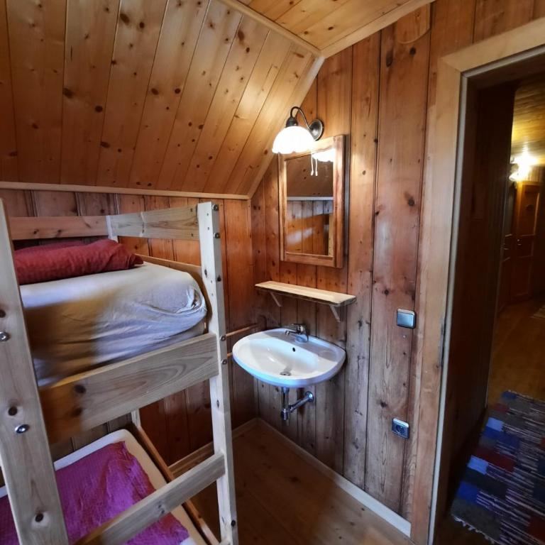 Alexanderhütte - nur zu Fuß erreichbar - Zweibettzimmer mit Gemeinschaftsbad - 5