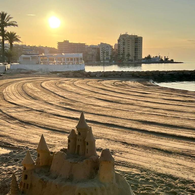 Apartment near sea Nortico 5 Torrevieja Spain - Two-Bedroom Apartment - 14