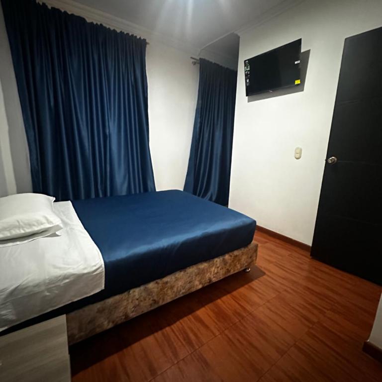 Hotel Artistico - Centro Historico Bogota - Single Room - 3