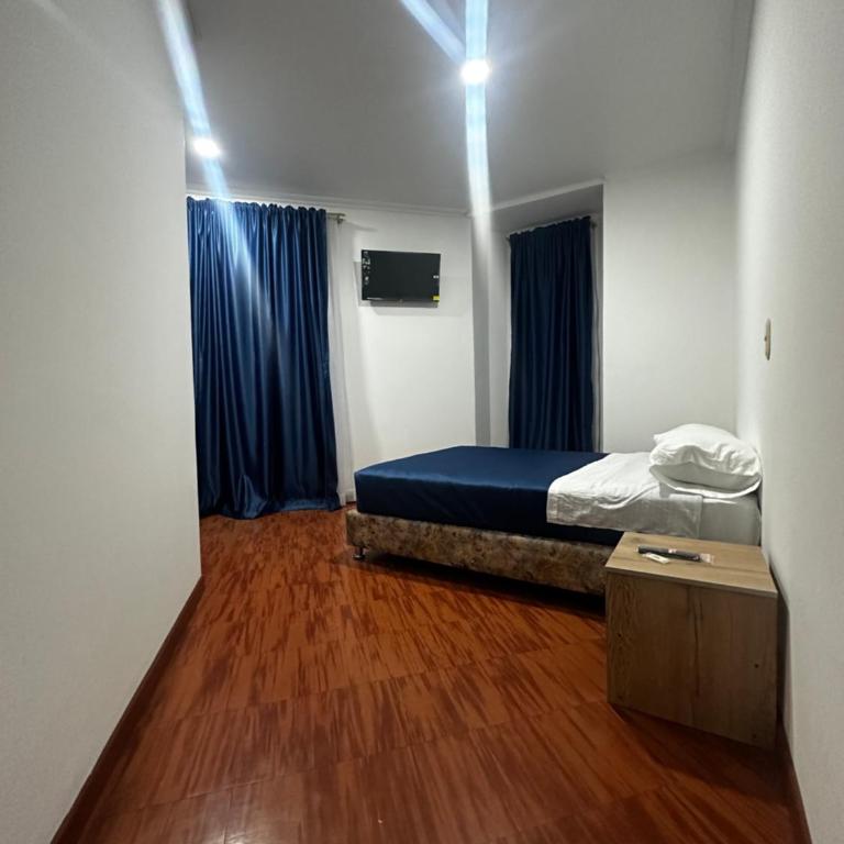 Hotel Artistico - Centro Historico Bogota - Single Room - 2