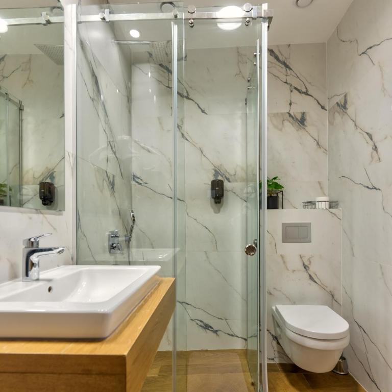 Idila Lux - One-Bedroom Apartment - 12