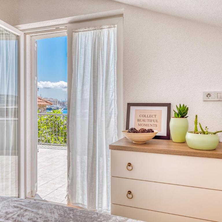 Miro guesthouse - Apartman Tipa "Suite" sa Bračnim Krevetom (Queen-size) i Pogledom na More - 55