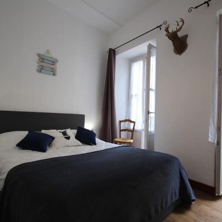 LE CERF BLANC*** - T4 au pied des Thermes Cauterets - 3 chb et 2 sde - Apartment mit 3 Schlafzimmern - 25