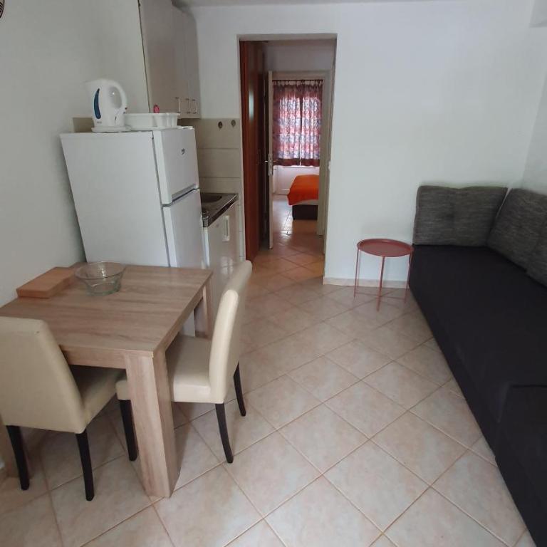Apartments Vraneš Tivat - Apartman - Prizemlje - 2