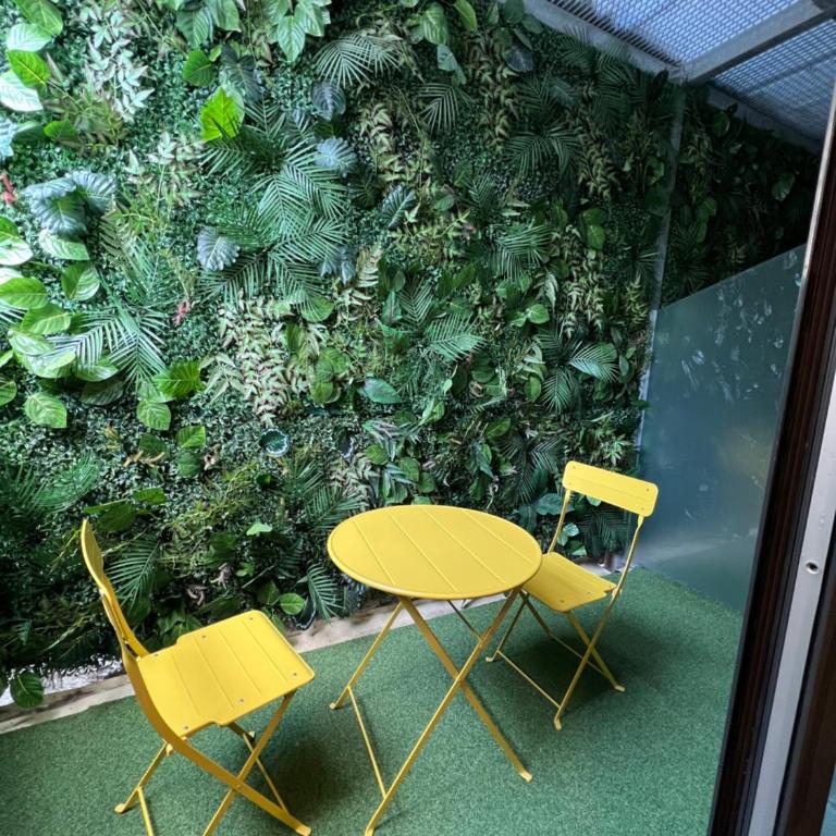 Calisi Hotel - Standardna Dvokrevetna Soba sa Bračnim Krevetom - Bez Pogleda - 7