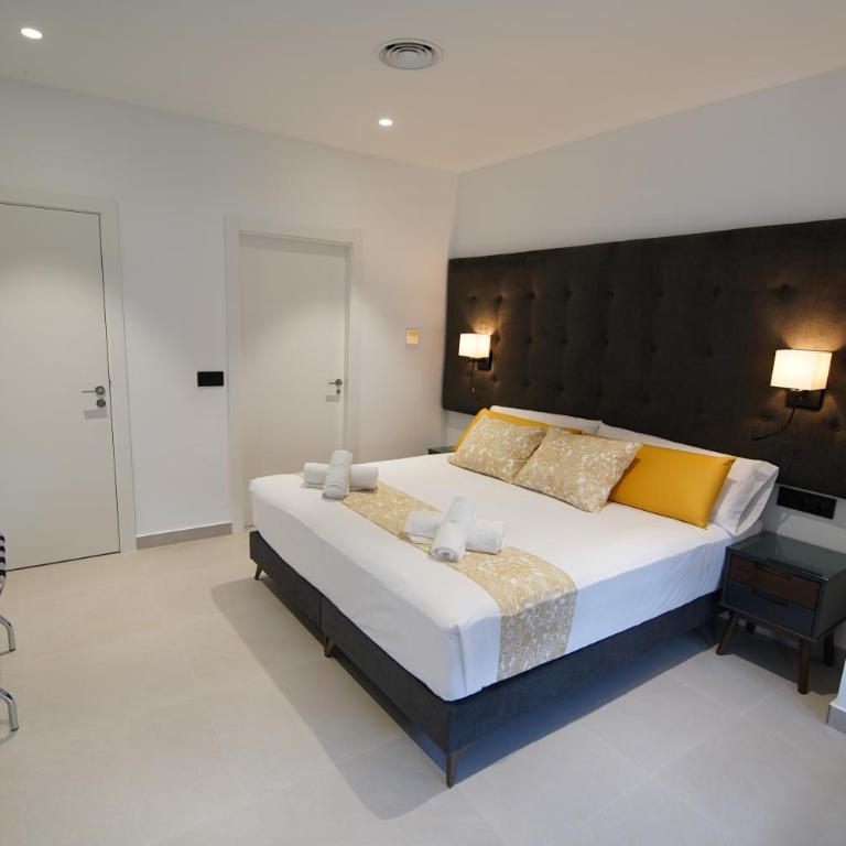 BET Apartments - Suites Puerto Valencia - Deluxe Double Room - 7
