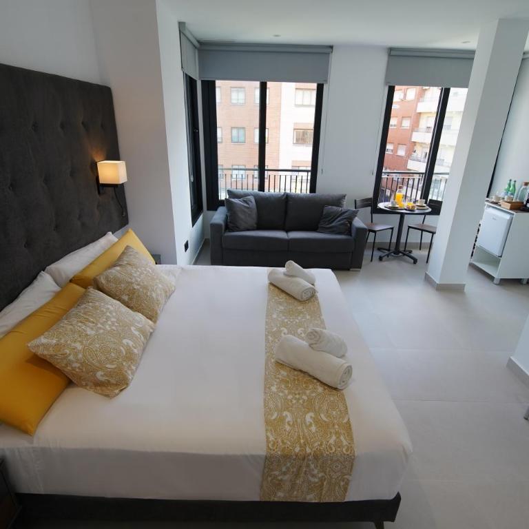 BET Apartments - Suites Puerto Valencia - Deluxe Double Room - 10