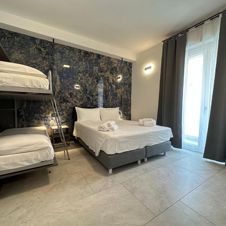 Dolmen Guest House - Camera Quadrupla Premium - 2