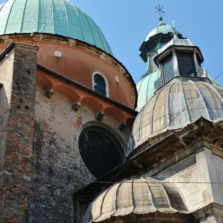Ampi spazi, a piedi in centro. - Appartamento Standard con 3 Camere da Letto - 55