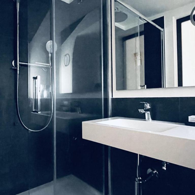 Hotel Palazzo Piccolomini - Camera Tripla - 4