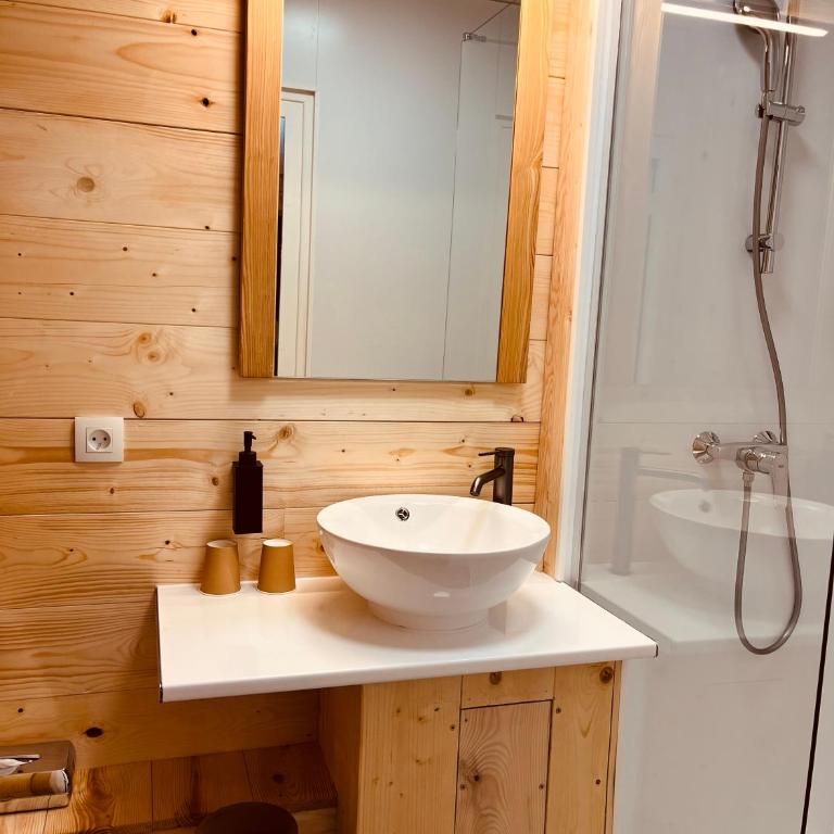 The Originals Boutique Hotel Le Panorama Mont Dore - Chambre Double Exécutive - 4