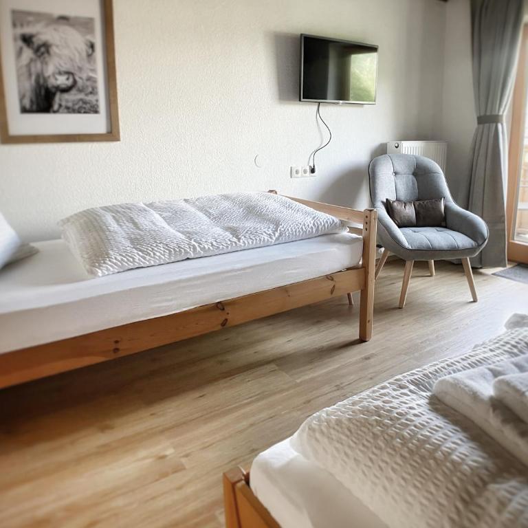 Gasthof Auwirt - Doppelzimmer mit Balkon - 11