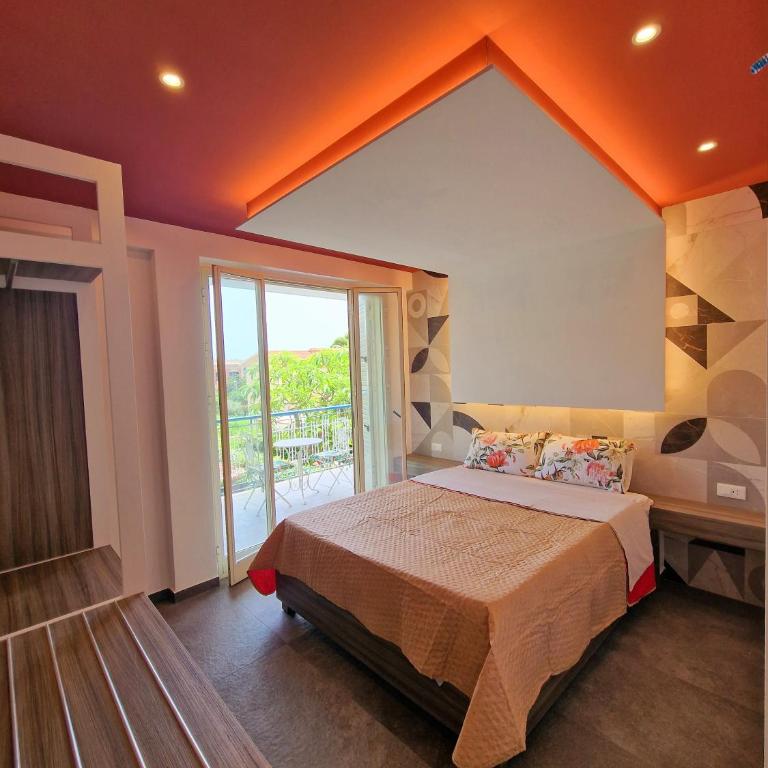 Mongibello Palace B&B - Camera King con Balcone - 7