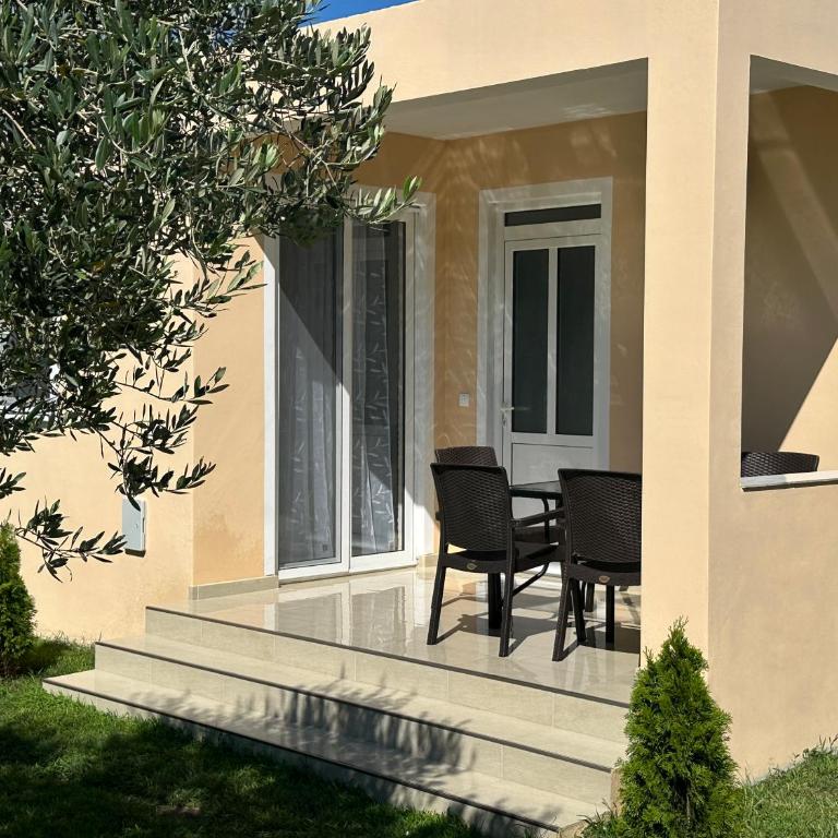 Niki Apartments - Bungalov - 1