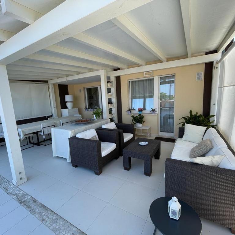 Terrazza sul mare - Appartamento con 2 Camere da Letto - 13